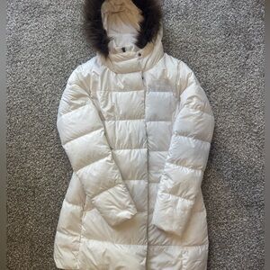 The North Face Women's Cream Down Puffer Coat with Faux Fur Trim